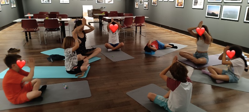 Kids yoga για ευεξία και αντοχή